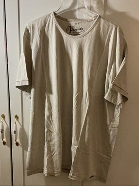 Jeremiah Men's Short Sleeve Crewneck T‑Shirt in Light Beige